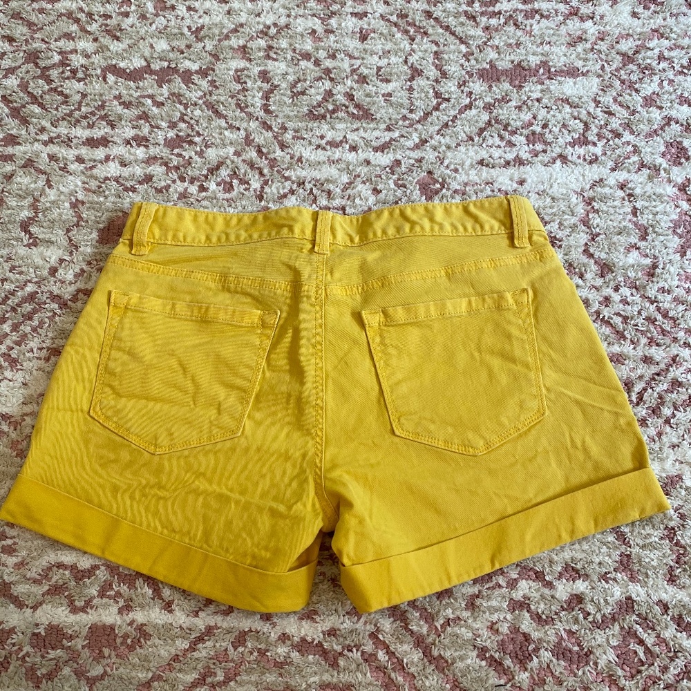 Cargo Shorts - Picture 2 of 2
